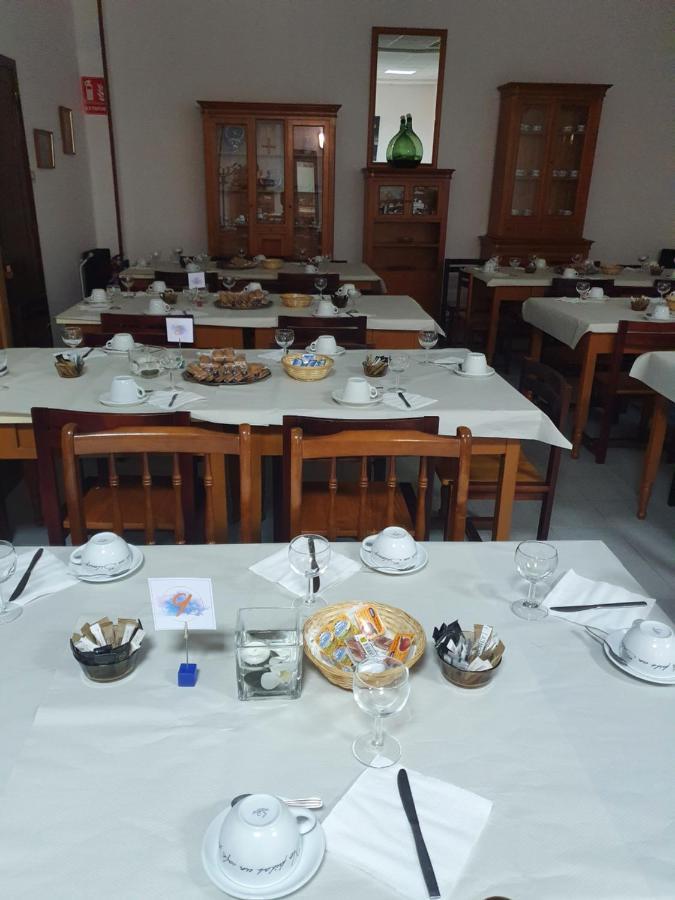 Hostal San Cristobal - Pontedeume Εξωτερικό φωτογραφία