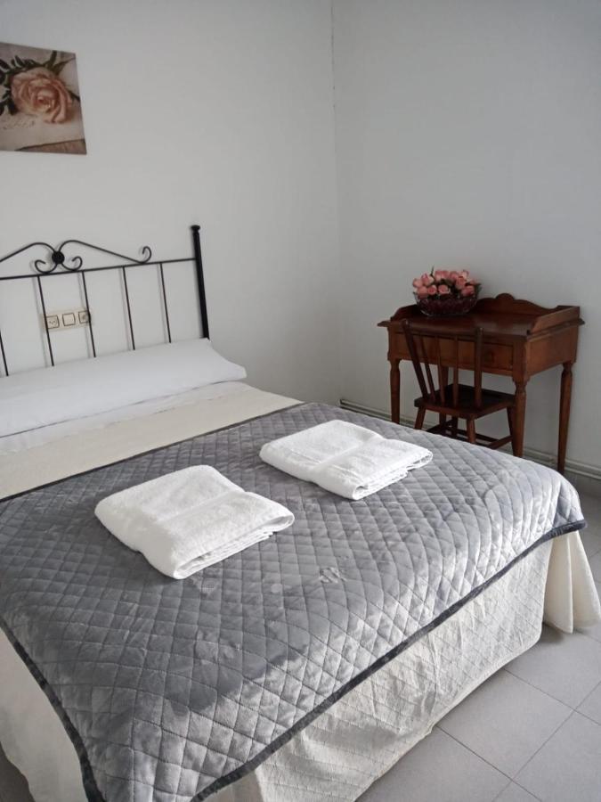 Hostal San Cristobal - Pontedeume Εξωτερικό φωτογραφία
